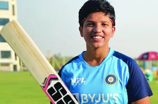 আইসিসি তালিকার কোথায় আছেন রিচা?