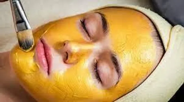 বাড়িতে কীভাবে ব্যবহার করবেন গোল্ড ফেসিয়াল?