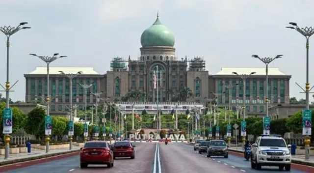 ১৯ নভেম্বর মালয়েশিয়ায় ভোট