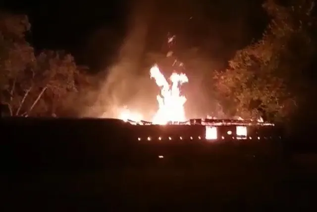 ঘাটালের রাধানগরে ভয়াবহ আগুন