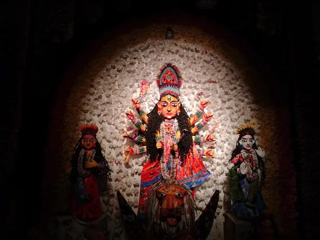 ঢাকি থেকে পুরোহিত কোভিডের দুটি টিকা আবশ্যিক হাতিবাগান সর্বজনীনে