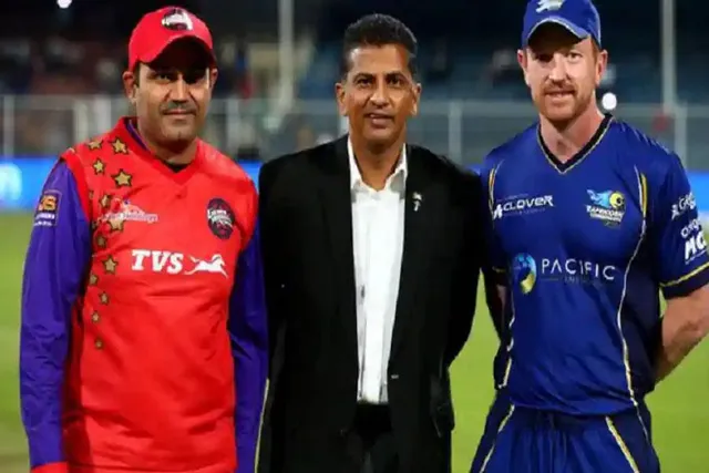 চা-রুটি পরিবেশন করছেন বিশ্বকাপ জয়ী ক্রিকেটার