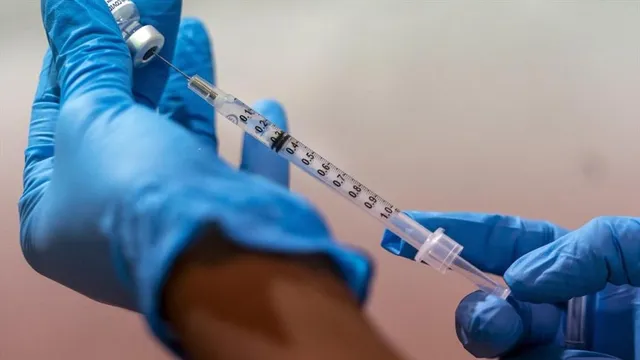 মৃত ব্যক্তির ফোনে ভ্যাকসিন গ্রহণের মেসেজ!