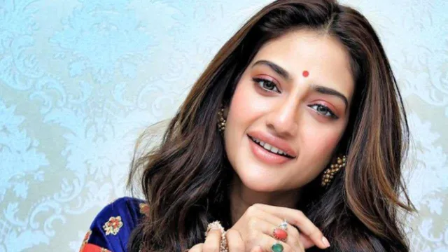 ছেলের বয়স ১২ দিন, তারমধ্যেই কাজে ফিরছেন নুসরত