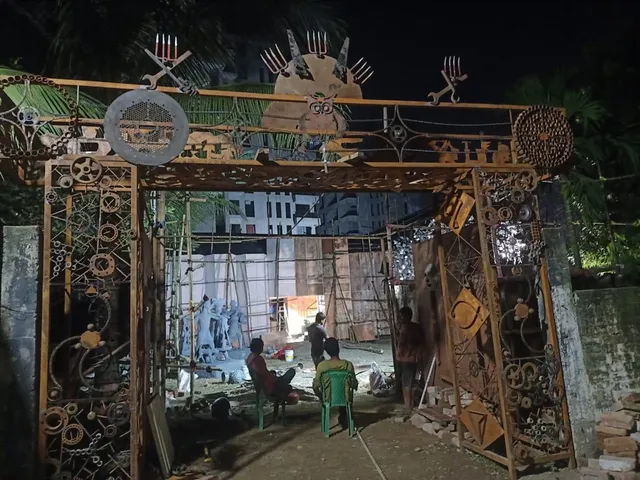 'আপনার ভাবনা, আমাদের সৃষ্টি ' অভিনব থিম  বেহালা বুড়োশিবতলা জনকল্যান  সংঘের