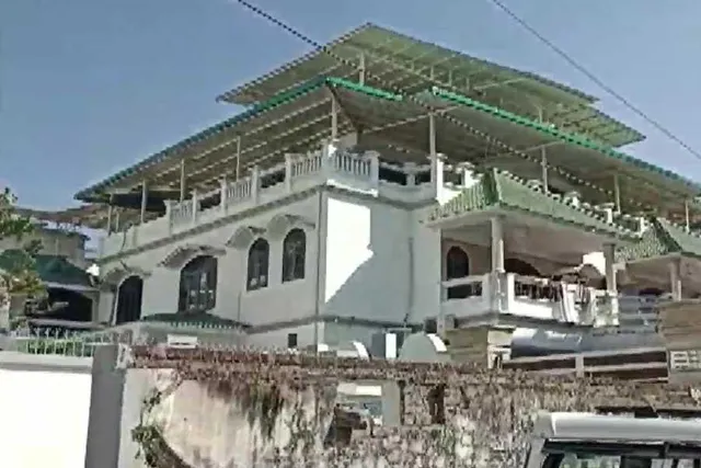 উত্তরাখন্ড জুড়ে আয়কর হানা