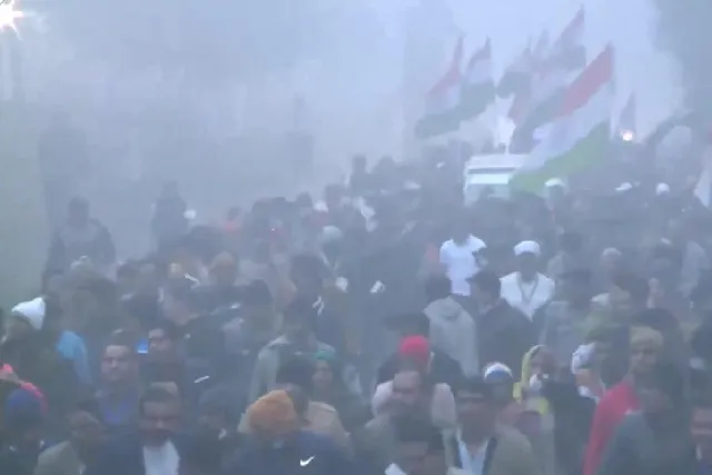 কুরুক্ষেত্রের খানপুর কোলিয়ান থেকে যাত্রা শুরু করেছেন রাহুল গান্ধী