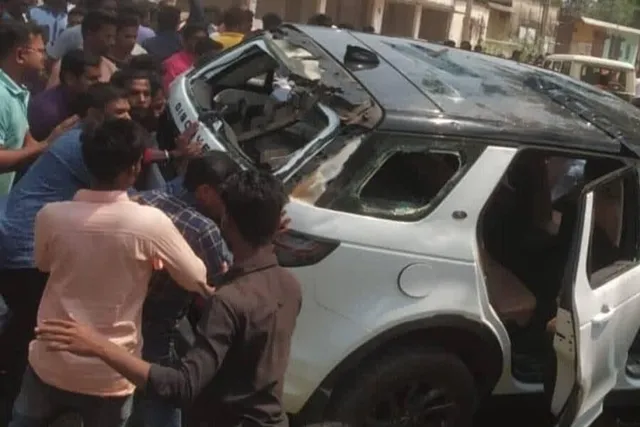 লখিমপুরের ঘটনার পুনরাবৃত্তি! বিধায়কের গাড়ির ধাক্কায় আহত ২২