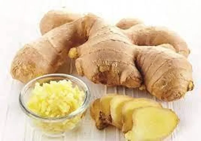 অতিরিক্ত আদা খেলে কি ক্ষতি হতে পারে জেনেন কি?