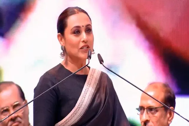 'কলকাতায় এসে ছোটবেলাকে খুঁজে পাই', চলচ্চিত্র  উৎসবের উদ্বোধনে এসে বললেন রানি মুখার্জি