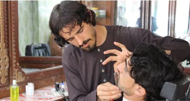 হেলমন্দ প্রদেশের নাপিতদের দাড়ি কামানোর উপর নিষেধাজ্ঞা জারি করেছে তালিবানরা