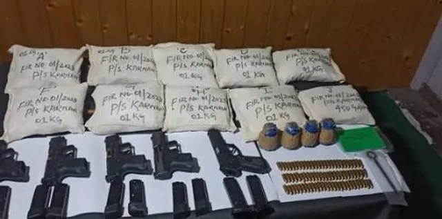 কুপওয়ারায় হেরোইন, অস্ত্র, গোলাবারুদ-সহ গ্রেফতার এক