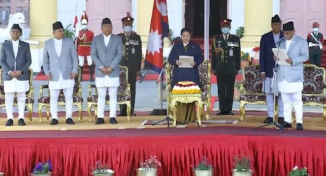 নেপালের প্রধানমন্ত্রী পদে শপথ নিলেন প্রচণ্ড