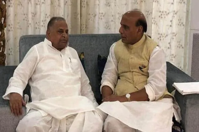 সঙ্কটজনক মুলায়ম সিং যাদবকে দেখতে গেলেন রাজনাথ সিং
