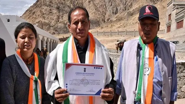 লাদাখের উপনির্বাচনে তেমিসগাম আসন জয়ের পর উচ্ছ্বসিত কংগ্রেস