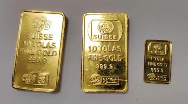 সোনা পাচার চক্রে গ্রেফতার ৭