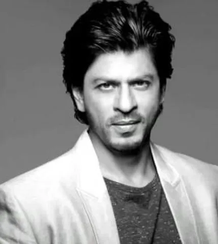 পাকিস্তানে ফোন করেছিলেন শাহরুখ!