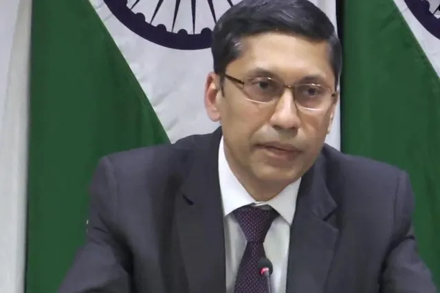 দু-তিনদিনের মধ্যে বিপুল সংখ্যক ভারতীয় দেশে ফিরবেন : অরিন্দম বাগচি