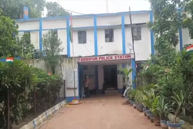 বধূর রহস্য মৃত্যু, আটক স্বামী