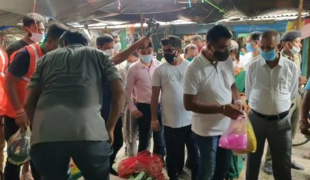 প্লাস্টিকের ক্যারিব্যাগের বিরুদ্ধে অভিযানে শিলিগুড়ি পৌরনিগম