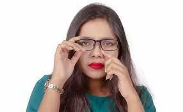 চশমা পরে পরে নাকের দুপাশে দাগ ?