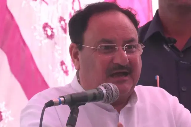 একমাসে যুদ্ধ ক্ষেত্র থেকে ফেরানো হয়েছে ৩০,০০০ পড়ুয়াকে