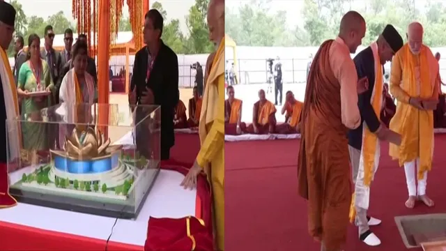 বৌদ্ধ কেন্দ্রের ভিত্তিপ্রস্তর স্থাপন অনুষ্ঠানে অংশ নিলেন মোদী