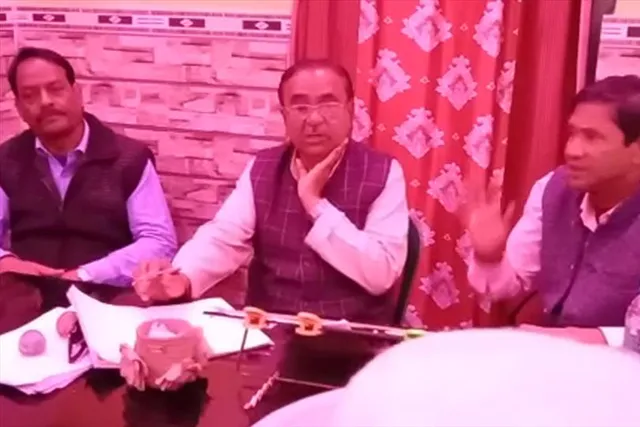 তৃণমূলের টিকিট না পেয়ে নির্দলে ঝোঁক