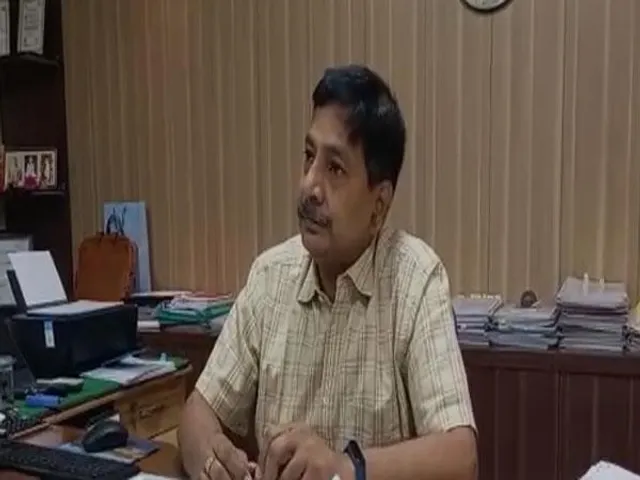 আসানসোলে রেলের স্কুল বন্ধের বিষয়ে কি বললেন ডিআরএম? শুনুন