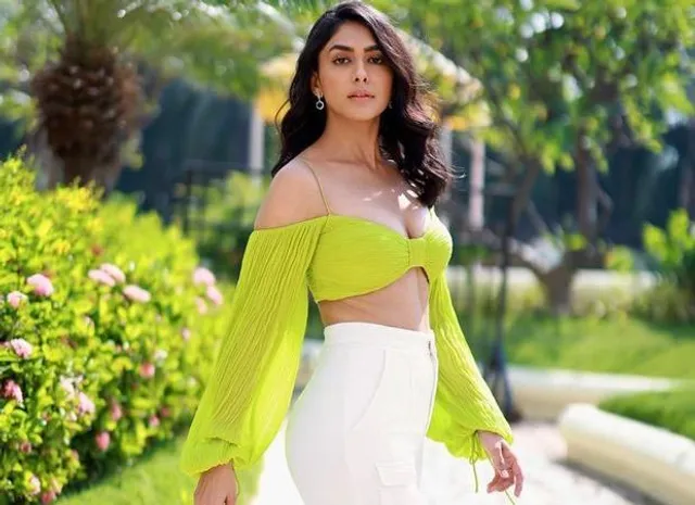 শর্ট ফিল্মে দেখা যাবে মৃণাল ঠাকুরকে