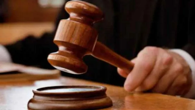 আজানে লাউডস্পিকার ব্যবহার মৌলিক অধিকার নয়