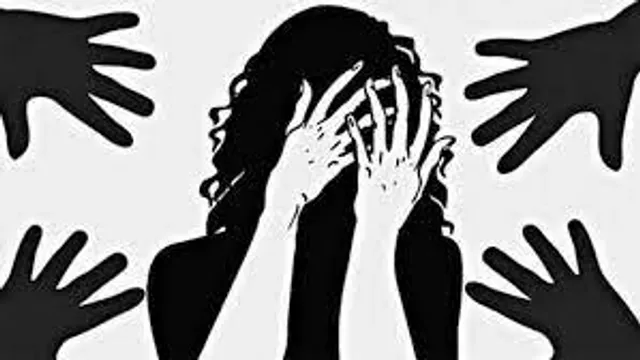 ৬ মাসে চারশোবার ধর্ষণ, মায়ের মৃত্যুর পর নাবালিকার জীবনে বিপর্যয়