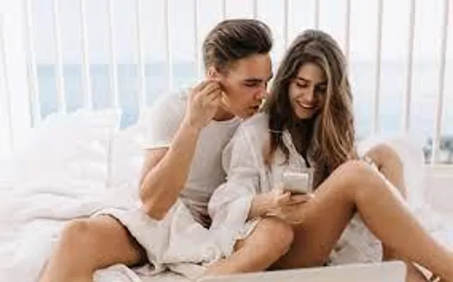 সঙ্গমের অনিহা কাটাতে মিউজিকের জুরি মেলা ভার