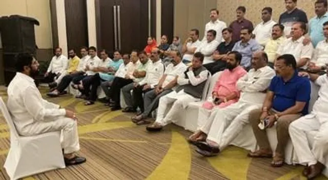 আগামীকাল মহারাষ্ট্র বিধানসভায় আস্থাভোট, বিশেষ অধিবেশন ডাকতে বললেন রাজ্যপাল