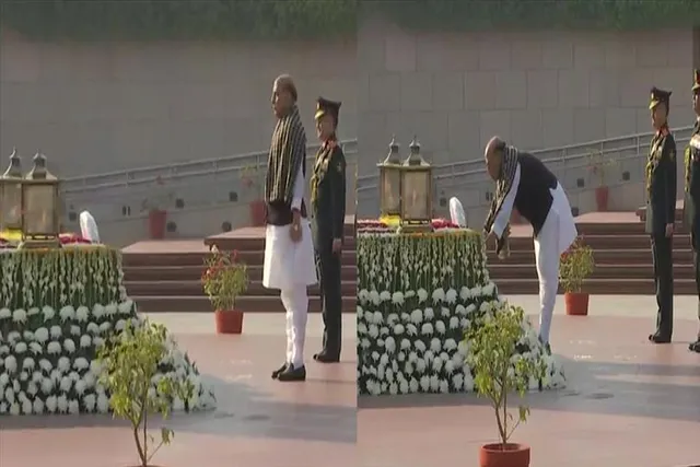 বিজয় দিবসে জাতীয় যুদ্ধ স্মৃতিসৌধে পুষ্পস্তবক অর্পণ করলেন প্রতিরক্ষামন্ত্রী