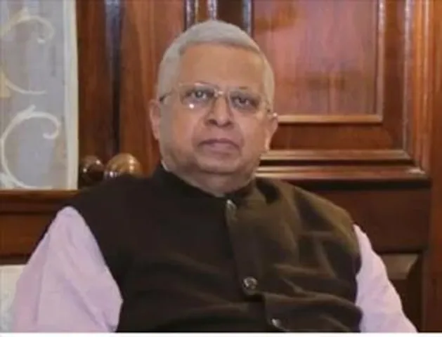 ট্যুইটারে শিক্ষা প্রতিষ্ঠানের চিত্র তুলে ধরলেন তথাগত!