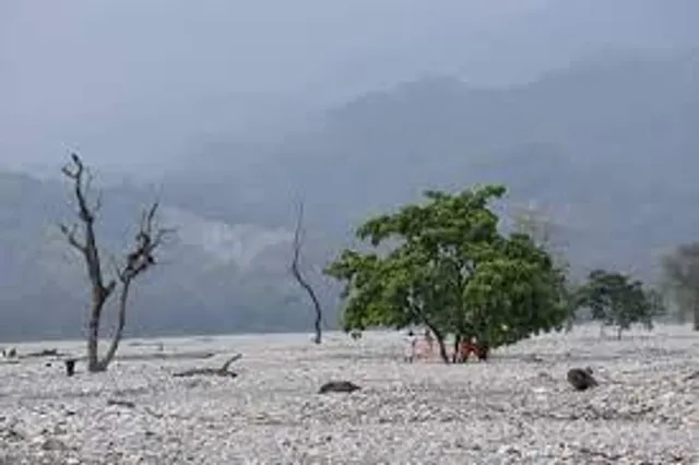 টানা বৃষ্টিতে বিপর্যস্ত আলিপুরদুয়ার