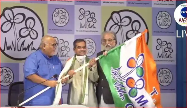 অপেক্ষার অবসান, তৃণমূলে গেলেন প্রণব পুত্র