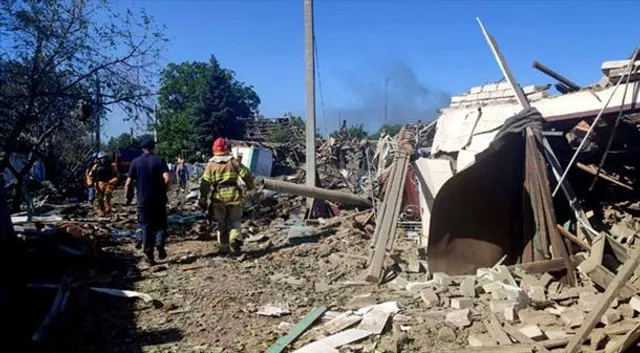 ইউক্রেনের রেল স্টেশনে রাশিয়ার রকেট হামলায় নিহতের সংখ্যা বেড়ে ২৫