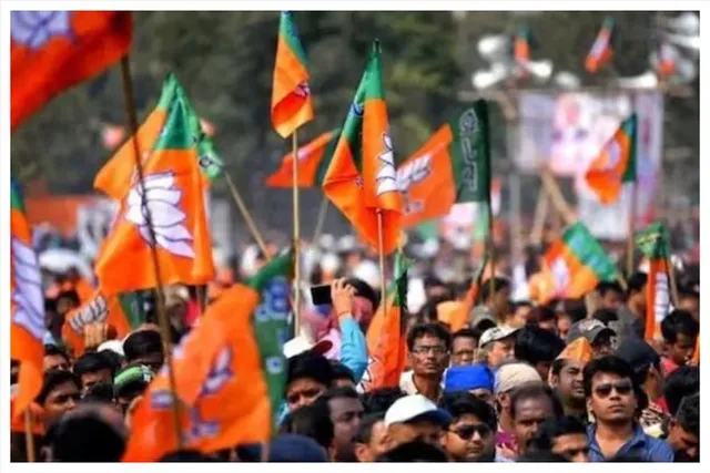 অন্য দলের টিকিটও ঠিক করে দেয় বিজেপি! তোলপাড় রাজনীতি