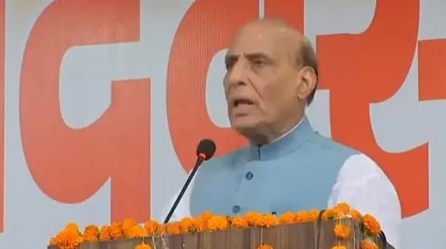 ‘পাক অধিকৃত কাশ্মীর ভারতের অবিচ্ছেদ্য অংশ’, কার্গিল দিবসে মন্তব্য রাজনাথ সিংহের