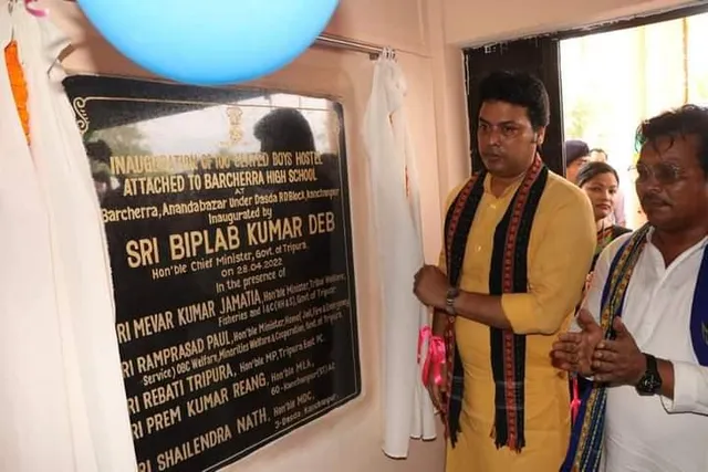 "জনজাতি মানুষের বহুমুখী উন্নয়নে কাজ করে যাচ্ছে রাজ্য সরকার"-বিপ্লব কুমার দেব