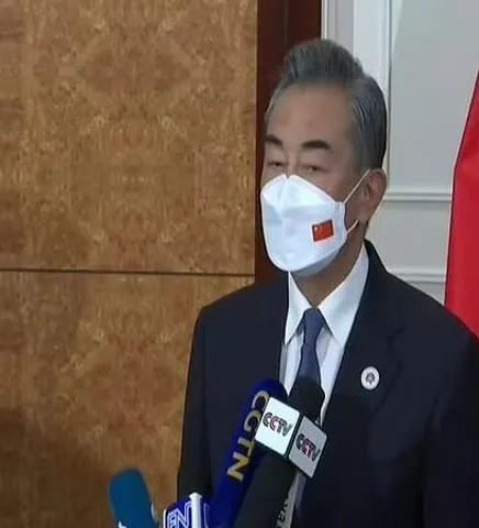 মার্কিন যুক্তরাষ্ট্রকে সতর্ক করলেন চীনের অর্থমন্ত্রী