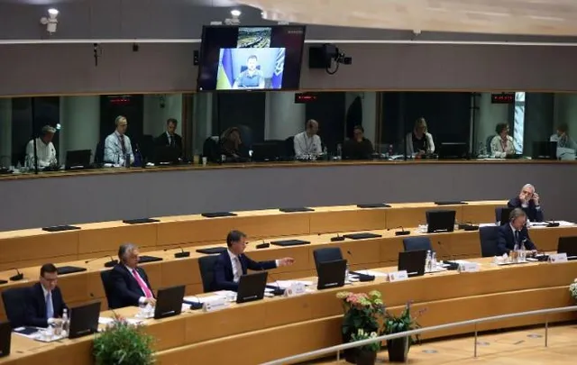 জেলেনস্কি রাশিয়ার বিরুদ্ধে ষষ্ঠ নিষেধাজ্ঞা রদ করার জন্য ইইউ'র প্রতি আহ্বান জানান