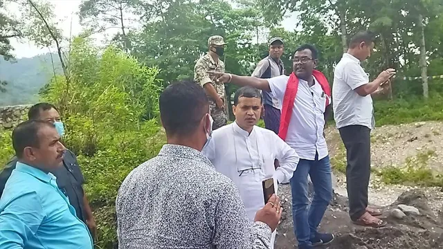 জয়গাঁর বিভিন্ন এলাকা পরিদর্শন করলেন জয়গাঁ ডেভেলপমেন্ট অথরিটির নব নিযুক্ত চেয়ারম্যান গঙ্গা প্রসাদ শর্মা