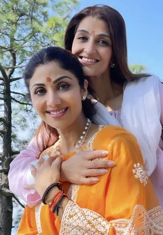 বৈষ্ণব দেবীর দর্শন সেরে ফিরলেন শিল্পা শেট্টী