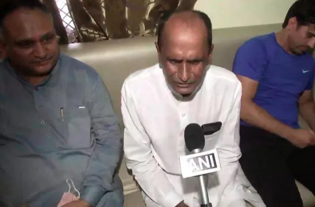 ছেলেকে ব্রোঞ্জের জন্যে উৎসাহিত করলেন পুনিয়ার বাবা