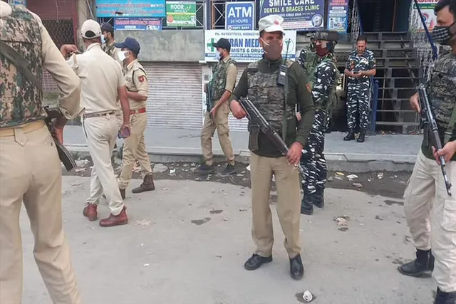 ফের উপত্যকায় খুন হলেন কাশ্মীরি পণ্ডিত