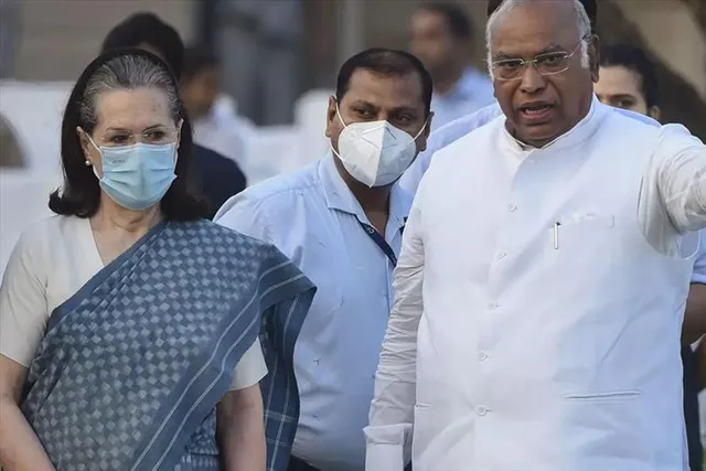 Gujarat election: তারকা প্রচার প্রার্থীদের নাম ঘোষণা করল কংগ্রেস