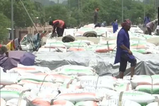 আফগানিস্তানে আরও ত্রাণ পাঠালো ভারত